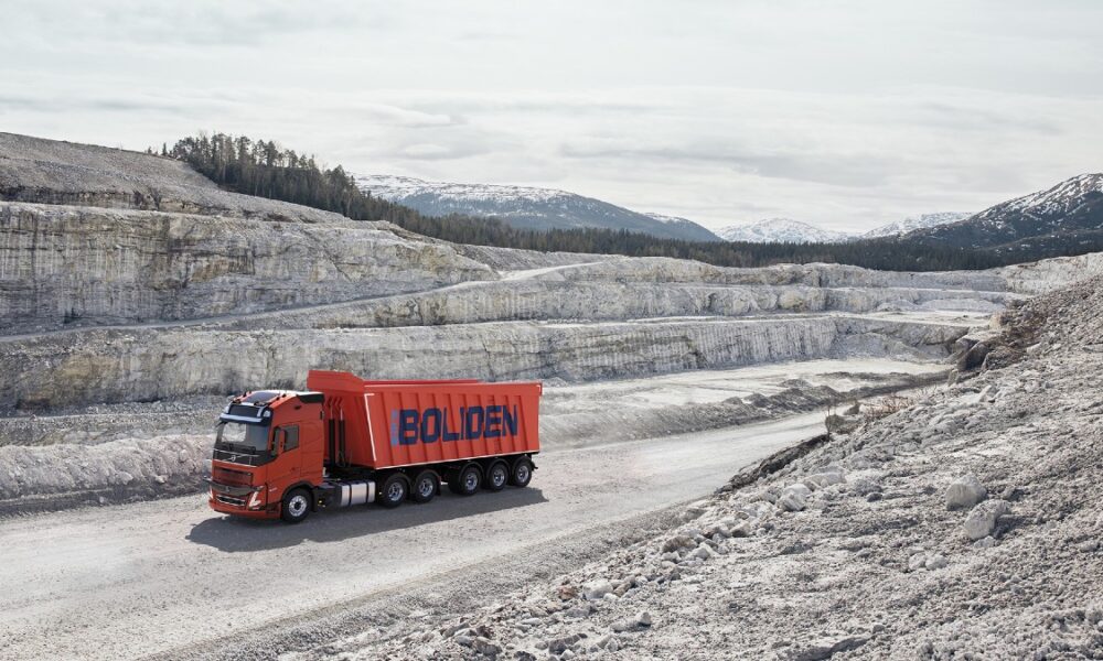 Lastbil från Volvo i Bolidens gruva