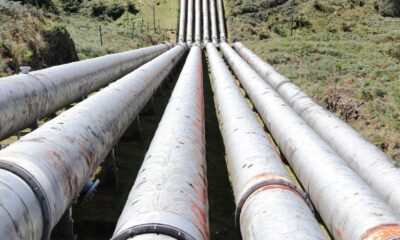 Olja transporteras i pipeline